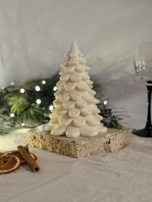 TALVINE KUUSK küünal